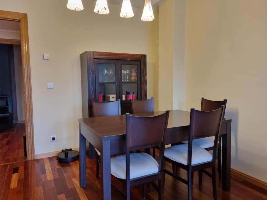 アレナス・デ・カブラレス24A01 Apartamento Cabralesアパートメント エクステリア 写真