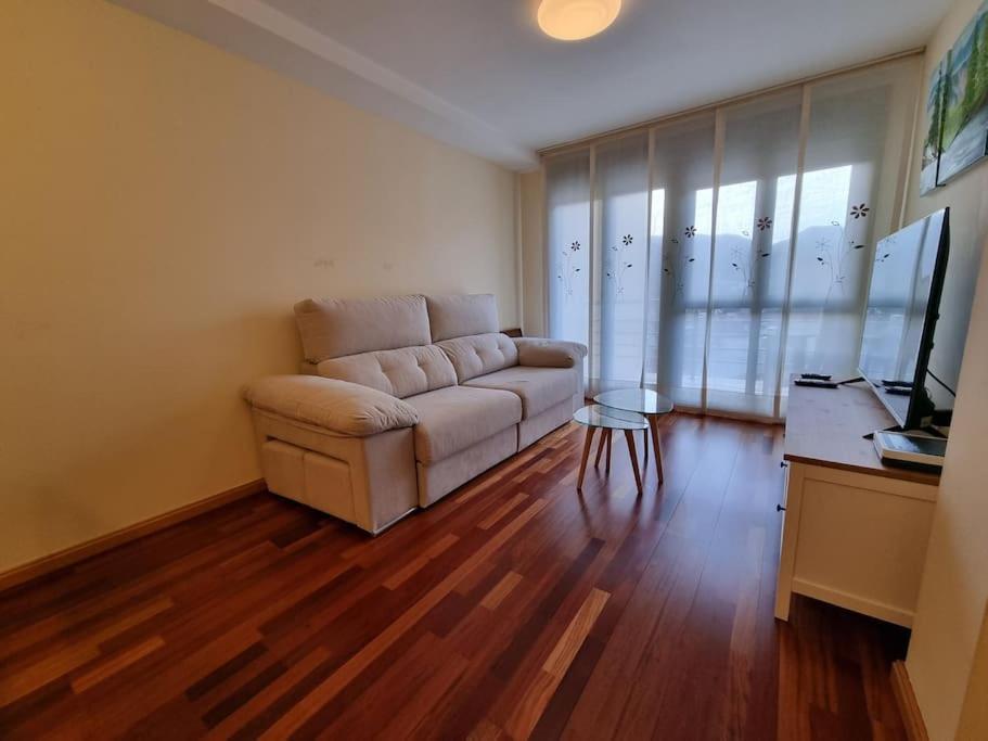 アレナス・デ・カブラレス24A01 Apartamento Cabralesアパートメント エクステリア 写真