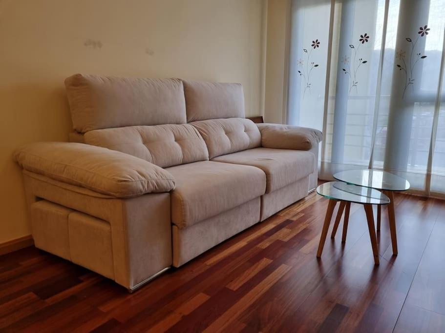 アレナス・デ・カブラレス24A01 Apartamento Cabralesアパートメント エクステリア 写真